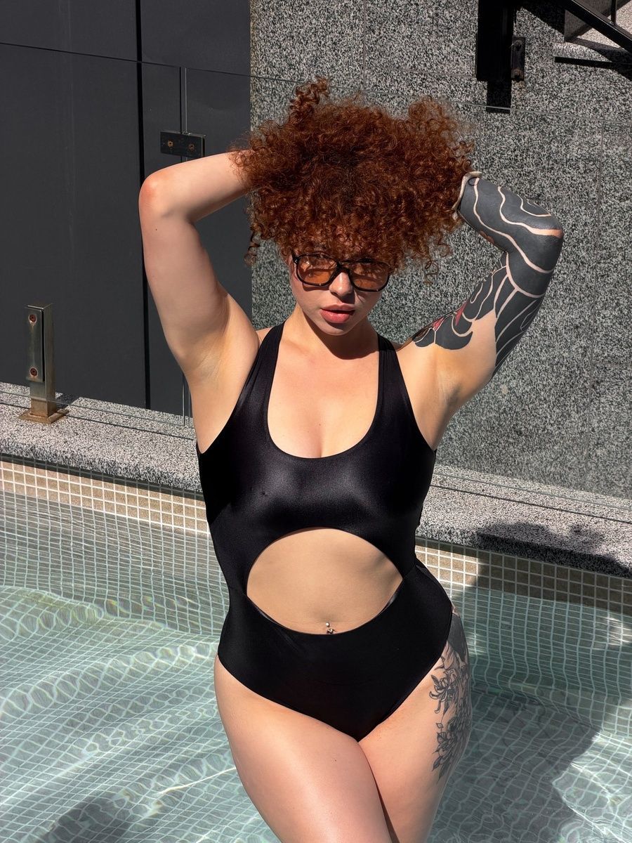 TSEYA Riviera One-Piece S Onyx Carvico WBL-589 фото