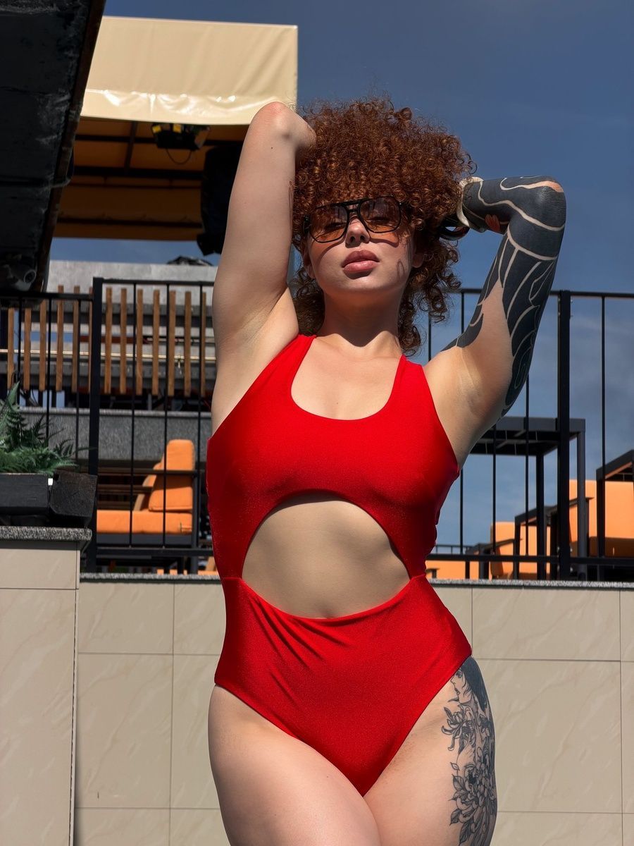 TSEYA Riviera One-Piece S Scarlet Carvico WBL-592 фото